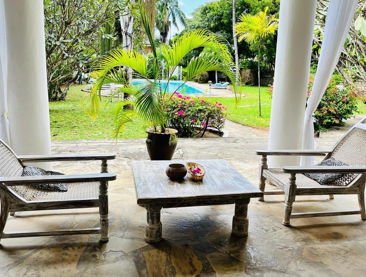 Apartmán White Nyumba Malindi Exteriér fotografie