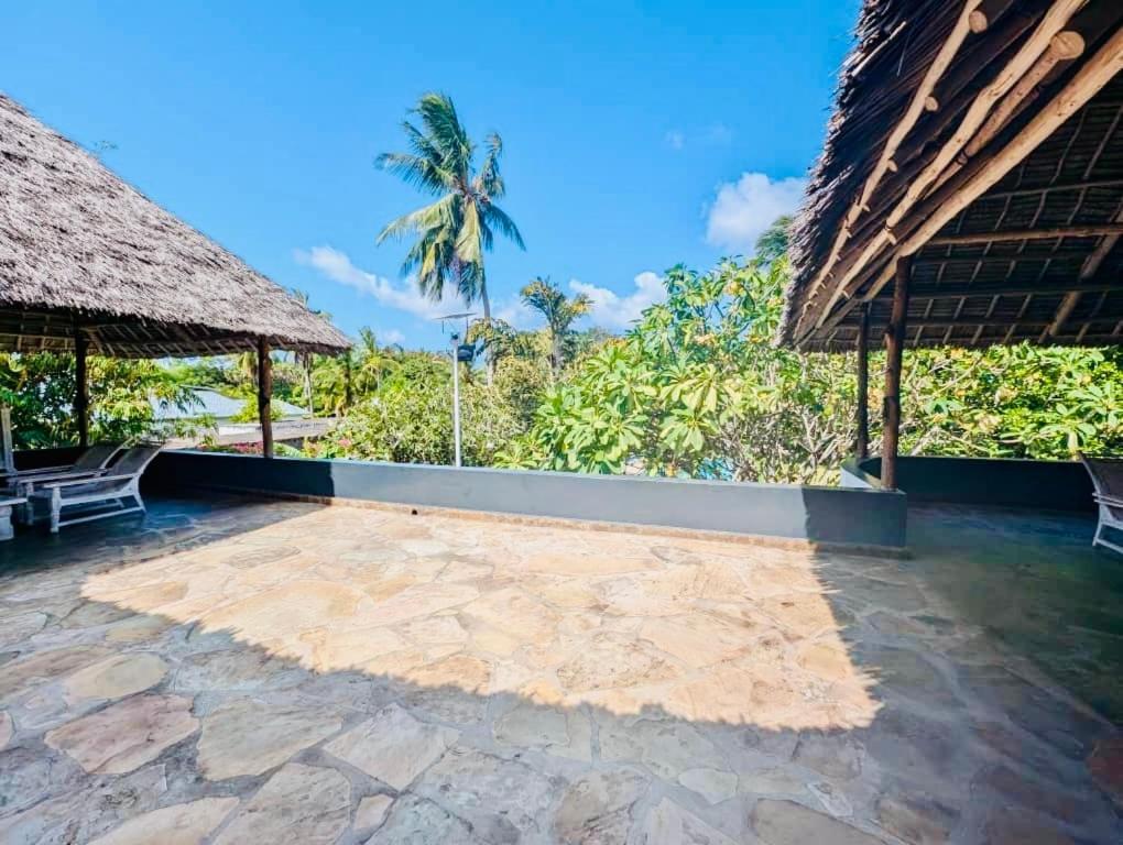 Apartmán White Nyumba Malindi Exteriér fotografie